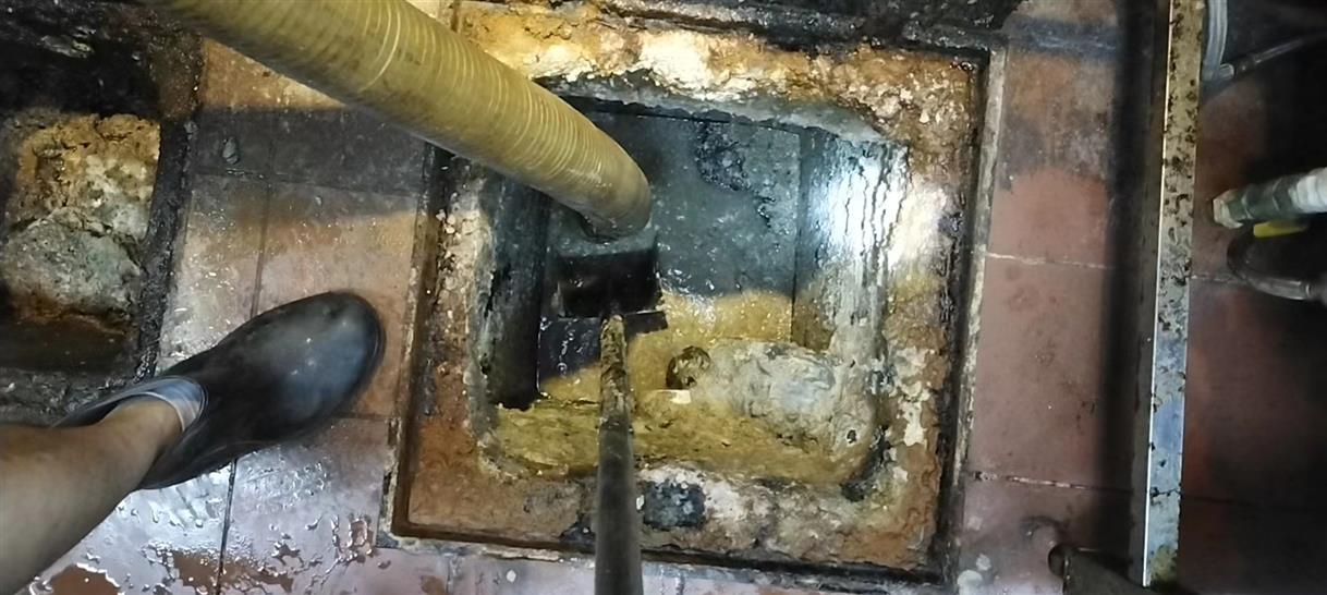 观山湖污水池清理一般都有毒气，怎么预防中毒呢？