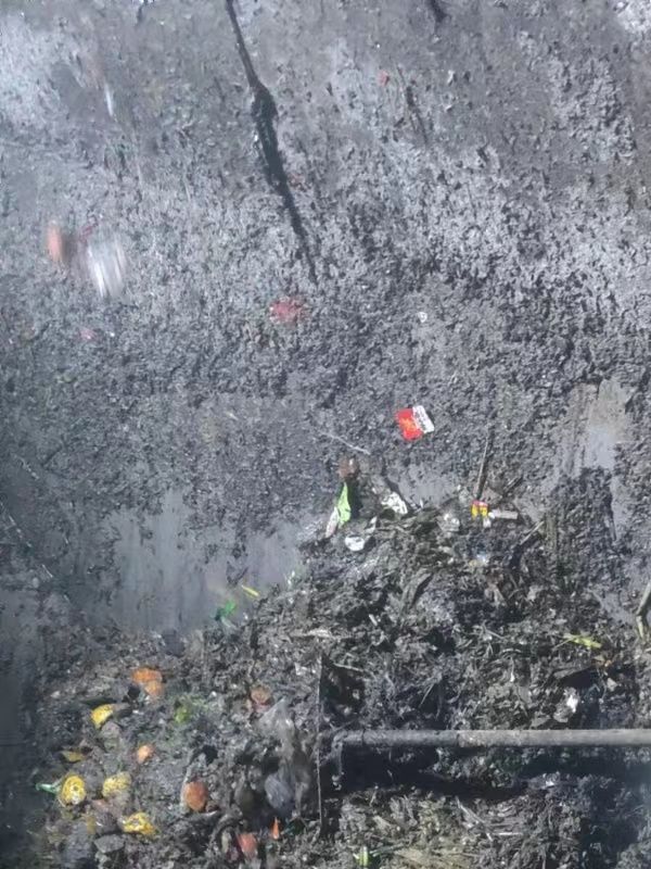 观山湖污水池清理
