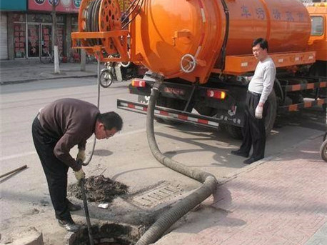 观山湖清掏化粪池，健康生活从这里开始